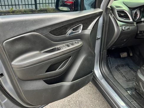 Used 2015 Buick Encore FWD image 13