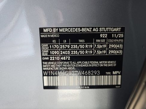 Used 2026 Mercedes-Benz GLB 250 image 38