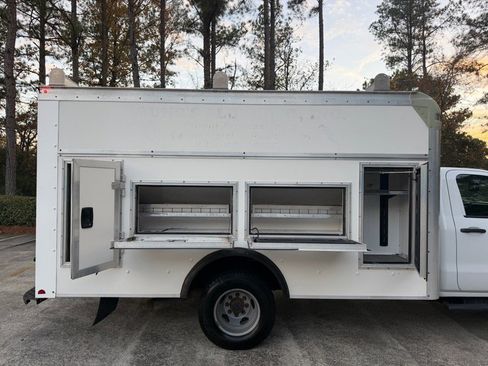 Used 2019 GMC Sierra 3500 4x4 Regular Cab w/ Sierra Convenience Package image 16