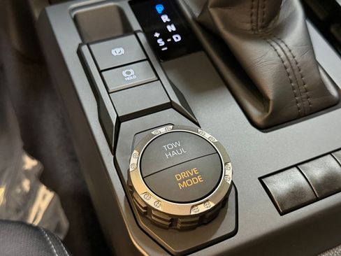 Used 2026 Toyota Tacoma TRD Sport image 16