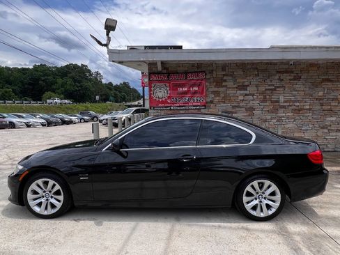 Used 2011 BMW 328i xDrive Coupe AWD/4WD image 3