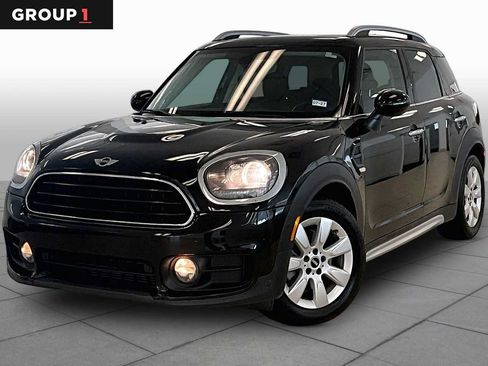 Used 2018 MINI Cooper Countryman FWD image 1