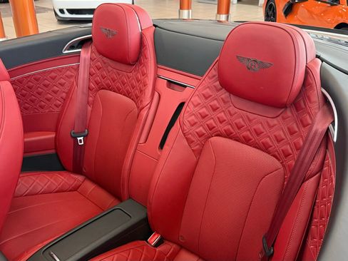 Used 2020 Bentley Continental GT image 44