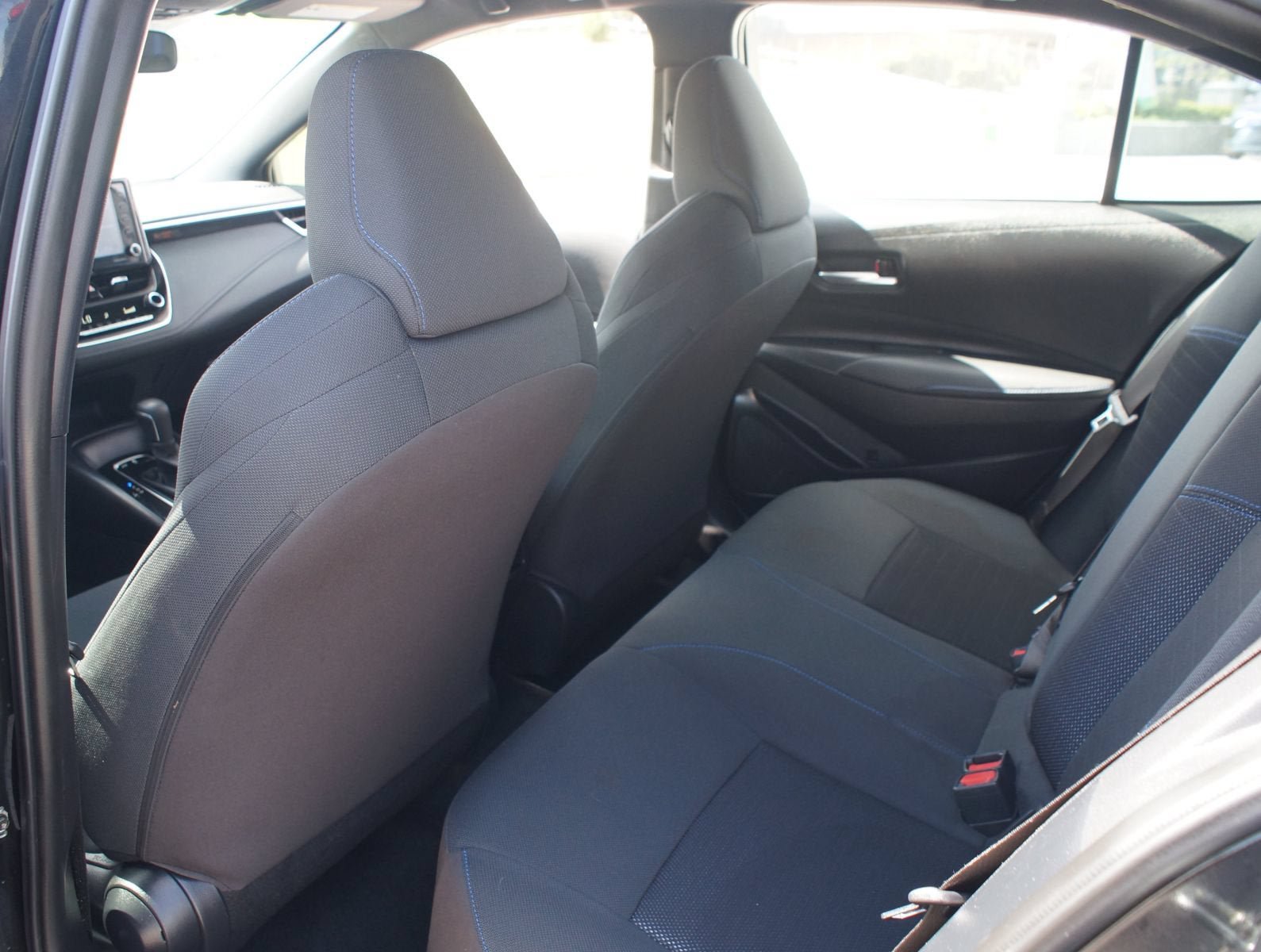 Used 2022 Toyota Corolla SE w/ Carpet Mat Package (TMS) FWD image 13