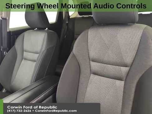 Used 2024 Nissan Rogue SV image 11