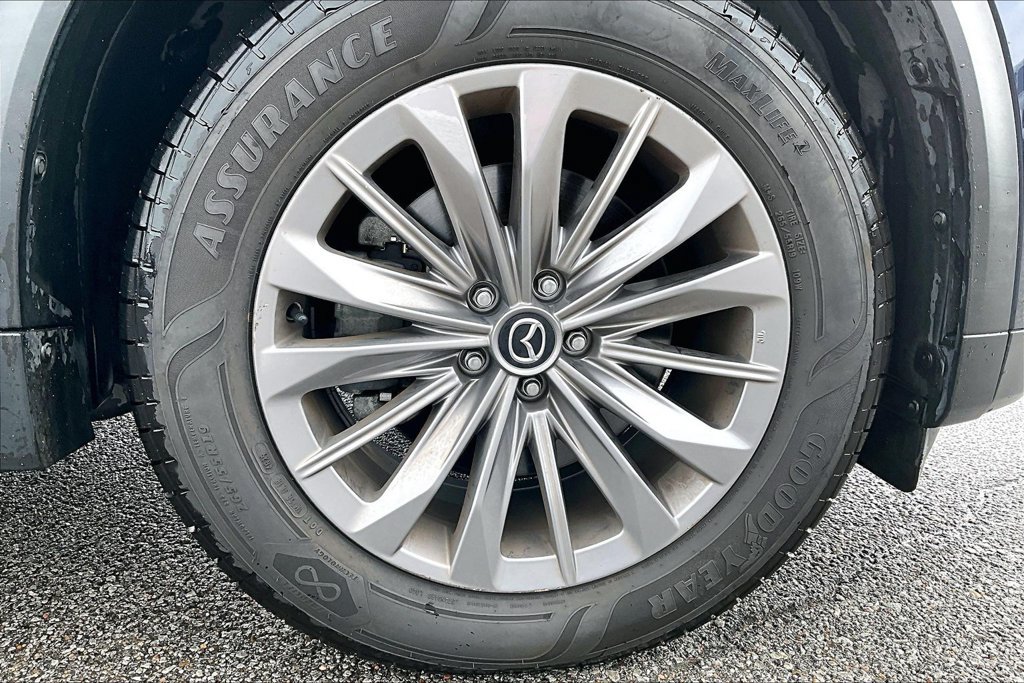 Used 2025 MAZDA CX-90 3.3 Turbo w/ Select Package AWD/4WD image 9