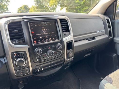 Used 2016 RAM 1500 Big Horn AWD/4WD image 14