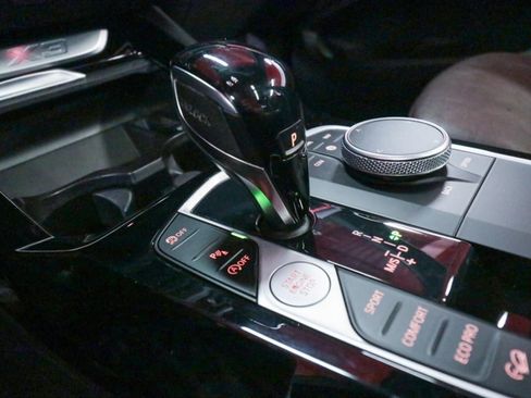 Used 2022 BMW X3 xDrive30i w/ Premium Package image 19