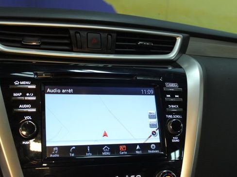 Used 2018 Nissan Murano SV AWD/4WD image 19