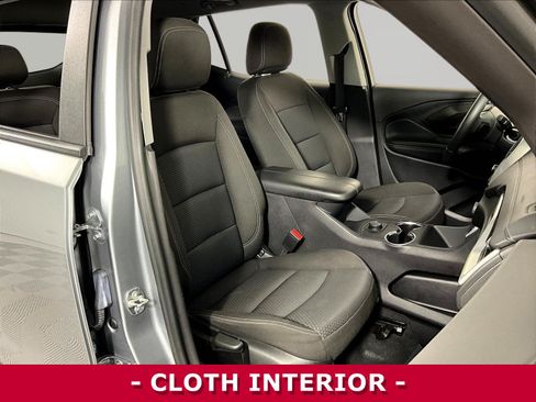 Used 2024 GMC Terrain SLE FWD image 28