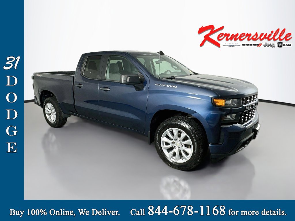 Used 2020 Chevrolet Silverado 1500 Custom w/ Custom Value Package AWD/4WD image 1