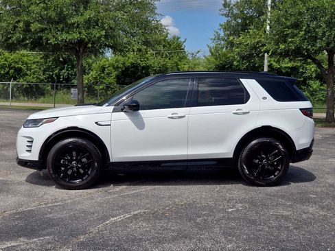 Used 2024 Land Rover Discovery Sport Dynamic SE AWD/4WD image 4