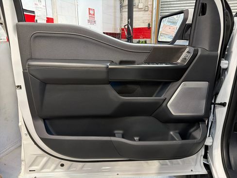 Used 2022 Ford F150 Raptor w/ Equipment Group 801A High image 18