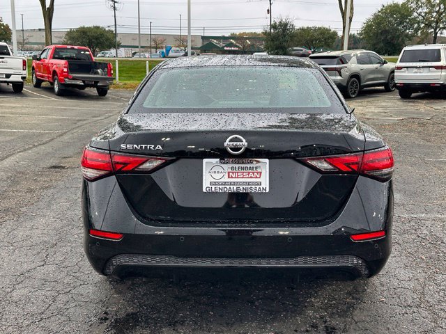 Certified 2020 Nissan Sentra S FWD image 5