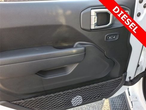 Used 2022 Jeep Wrangler Unlimited Sport image 13