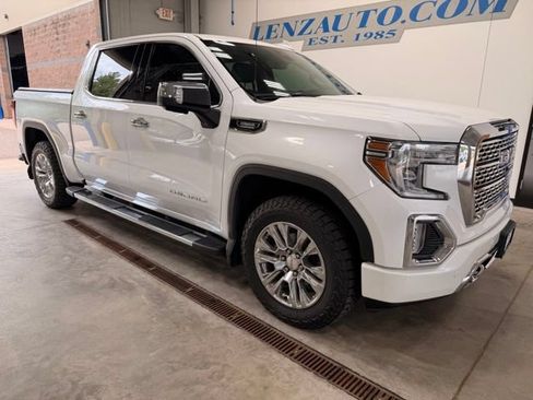Used 2020 GMC Sierra 1500 Denali w/ Technology Package AWD/4WD image 2