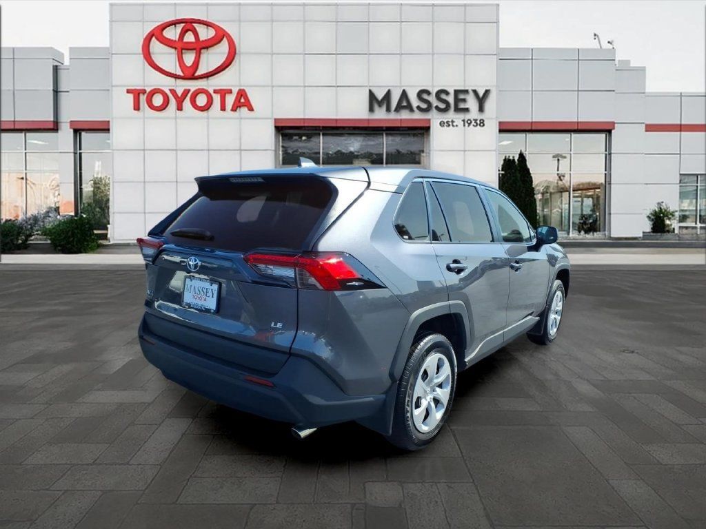 Used 2025 Toyota RAV4 LE FWD image 3