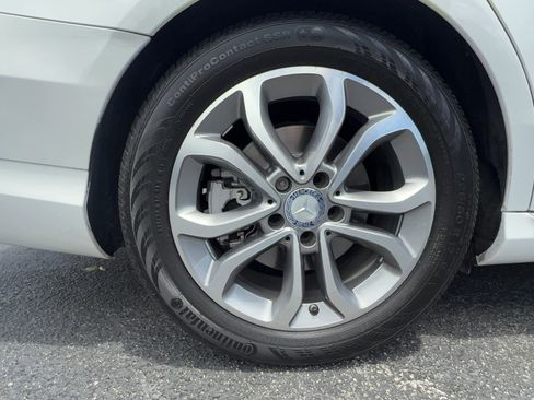Used 2015 Mercedes-Benz C 300 Sedan w/ Multimedia Package image 28