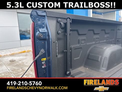 Used 2021 Chevrolet Silverado 1500 Custom Trail Boss w/ LPO, Dark Essentials Package image 34