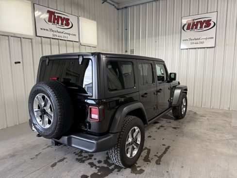 Used 2020 Jeep Wrangler Unlimited Sport S AWD/4WD image 3