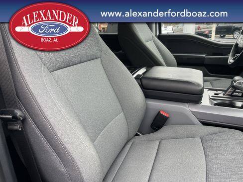 Used 2024 Ford F150 Lightning Flash image 19