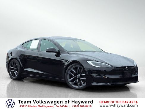 Used 2023 Tesla Model S image 1