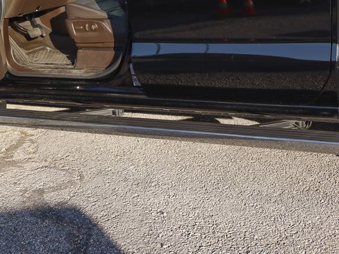 Used 2022 GMC Sierra 1500 Denali w/ Denali Premium Package image 17