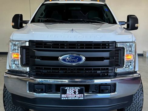 Used 2019 Ford F350 XL w/ XL Value Package AWD/4WD image 3