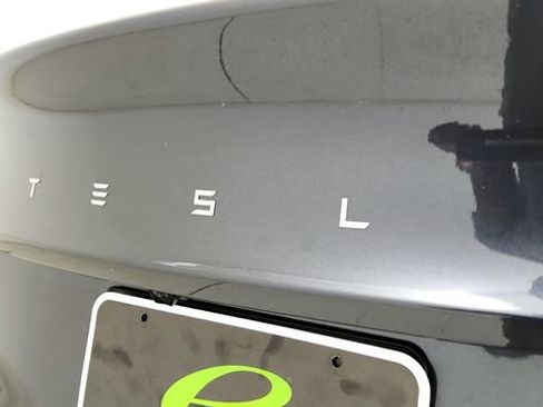 Used 2025 Tesla Model 3 Long Range RWD image 32