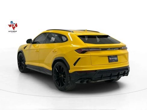 Used 2020 Lamborghini Urus image 3