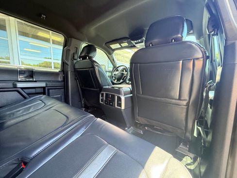 Used 2022 Ford F350 Platinum AWD/4WD image 40