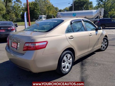 Used 2007 Toyota Camry LE image 5