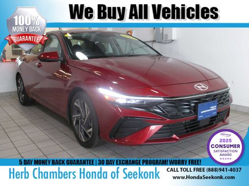 Used 2024 Hyundai Elantra SEL w/ Convenience Package image 1