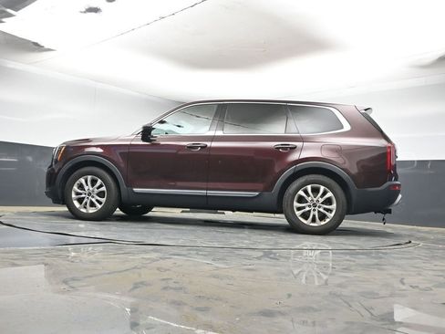 Used 2020 Kia Telluride LX image 12