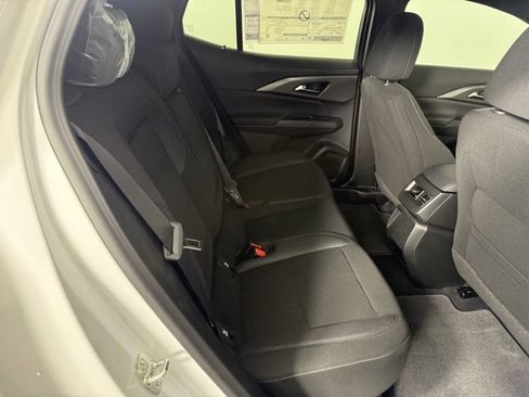 New 2026 Chevrolet Equinox EV LT image 16