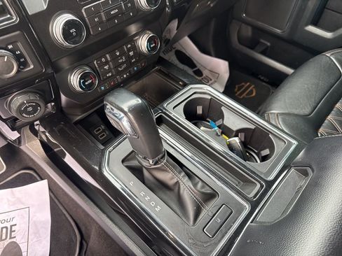 Used 2019 Ford F150 Lariat w/ Equipment Group 502A Luxury image 13