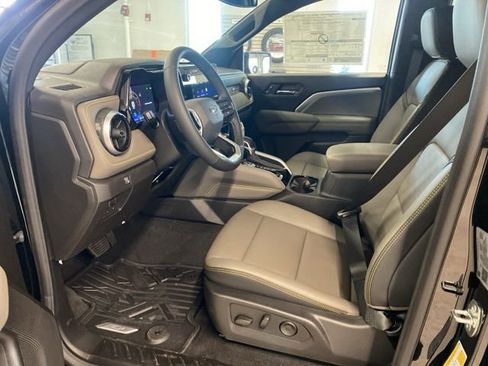 New 2026 Chevrolet Colorado ZR2 w/ Technology Package AWD/4WD image 23