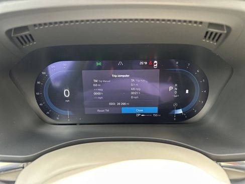 Certified 2023 Volvo XC60 B5 Plus w/ Climate Package image 26