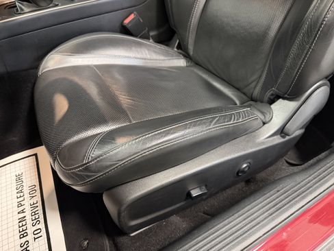 Used 2020 Dodge Challenger SXT w/ Plus Package image 19