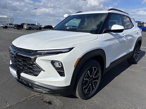 New 2025 Chevrolet TrailBlazer ACTIV w/ Convenience Package image 9