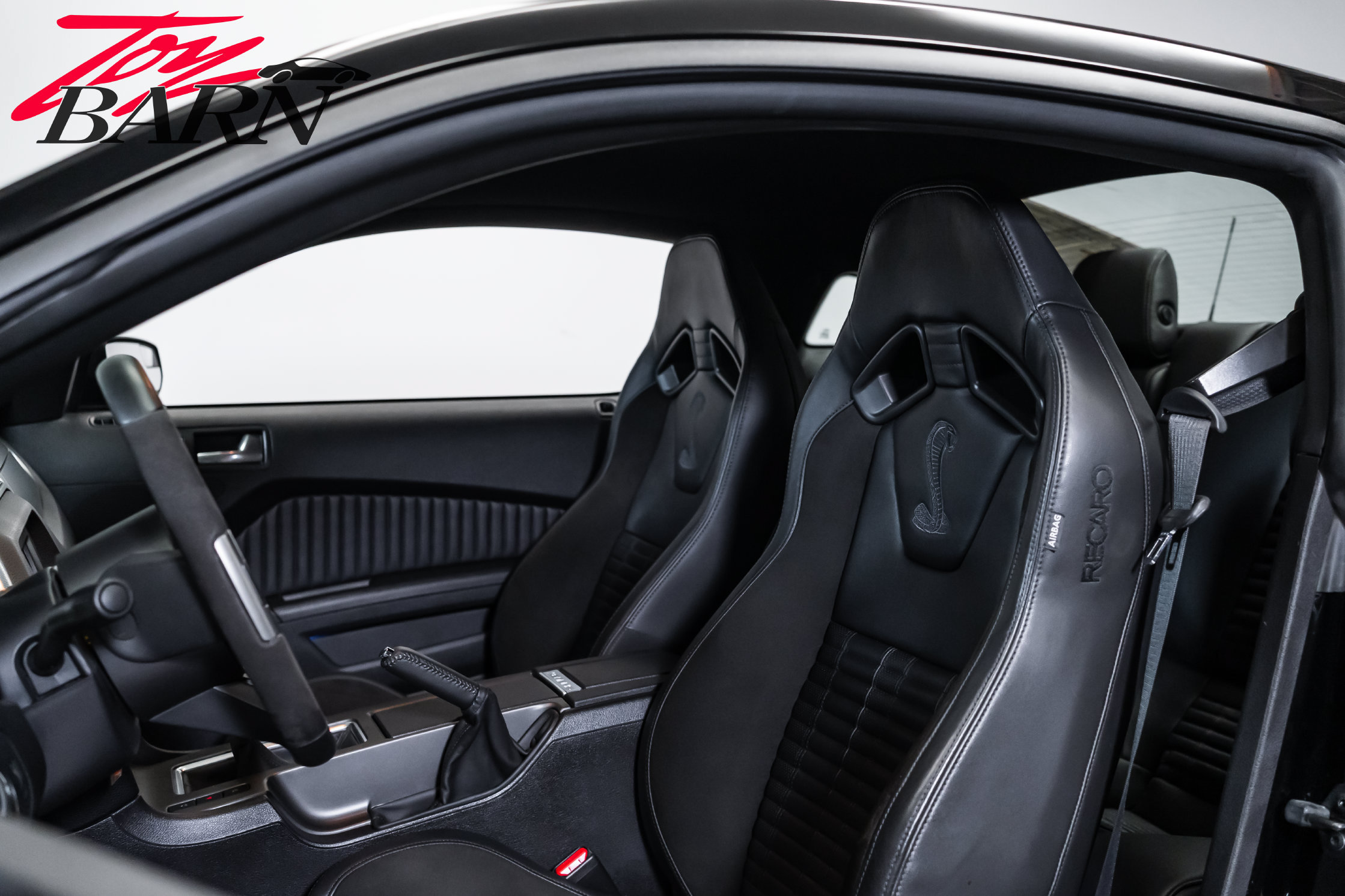 Used 2013 Ford Mustang Shelby GT500 RWD image 19