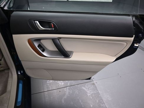 Used 2005 Subaru Legacy 2.5GT Limited image 30