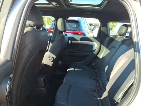 Used 2024 MINI Cooper Countryman S w/ Signature Upholstery Package AWD/4WD image 9