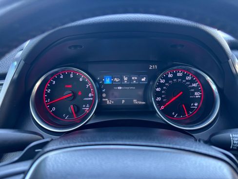 Used 2019 Toyota Camry XSE image 22