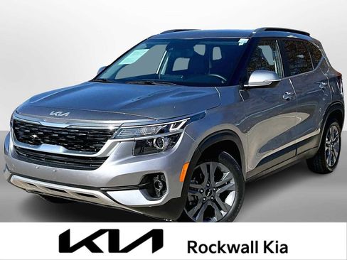 Certified 2023 Kia Seltos S w/ Navigation Package image 1