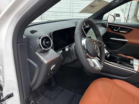 New 2026 Mercedes-Benz GLC 300 GLC 300 image 9