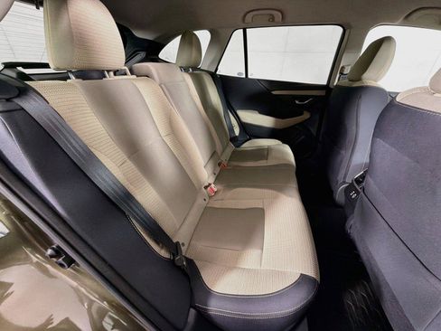Used 2025 Subaru Outback Premium w/ Popular Package #1A AWD/4WD image 29