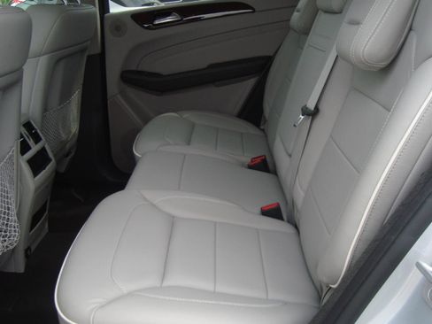 Used 2012 Mercedes-Benz ML 350 4MATIC image 21