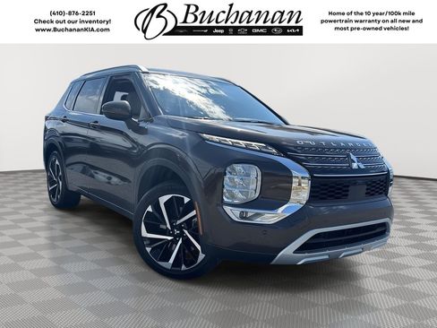 Used 2022 Mitsubishi Outlander SEL image 1