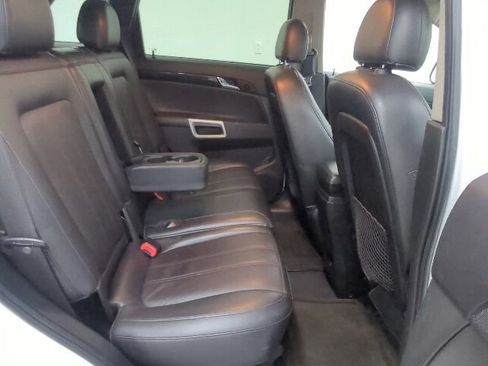Used 2013 Chevrolet Captiva Sport LTZ FWD image 21